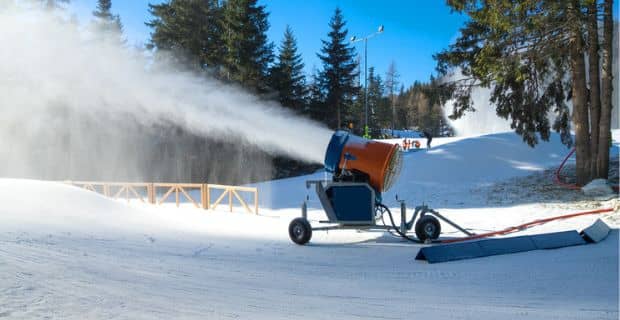 How Does A Snow Machine Work